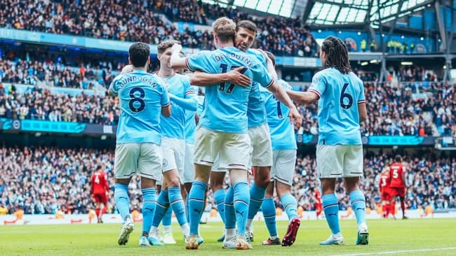 Manchester City Domine Liverpool 4-0 en FA Cup avant le Choc contre le PSG