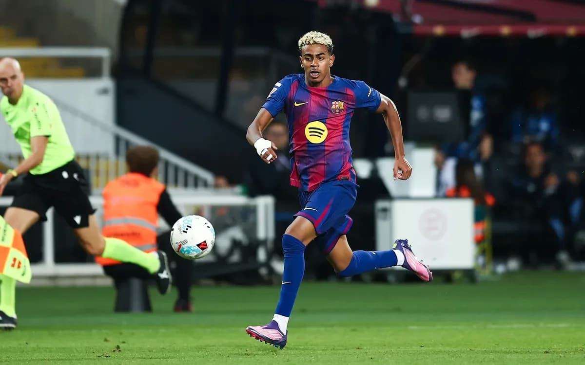 Hansi Flick protège Lamine Yamal après sa colère face à l'Atlético en Ligue des champions